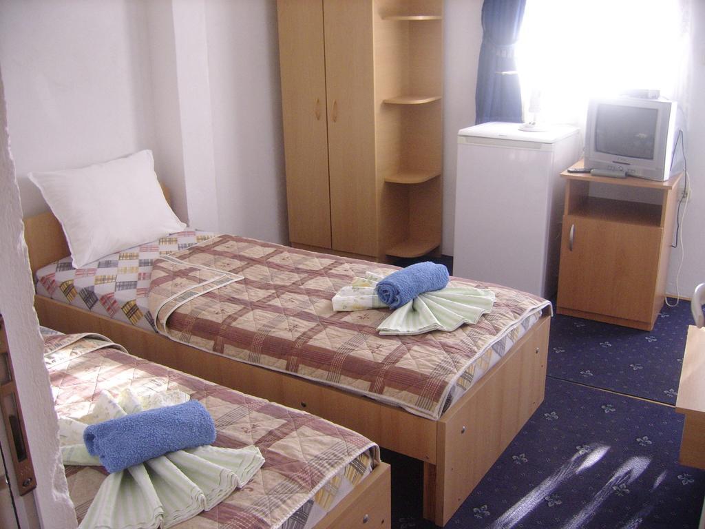 Villa Nikola Ohrid Bilik gambar