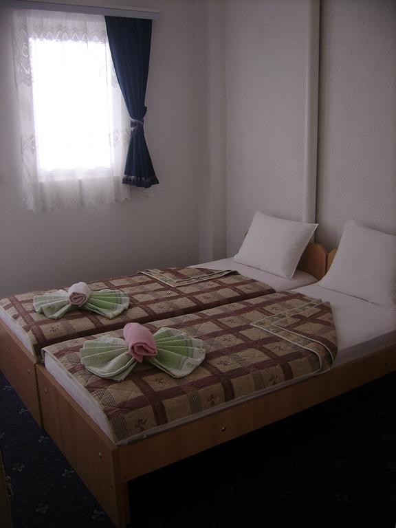 Villa Nikola Ohrid Bilik gambar