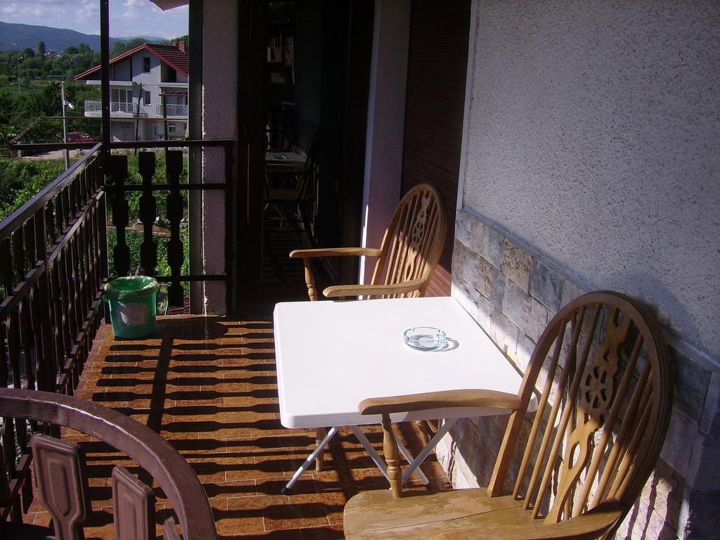 Villa Nikola Ohrid Bilik gambar